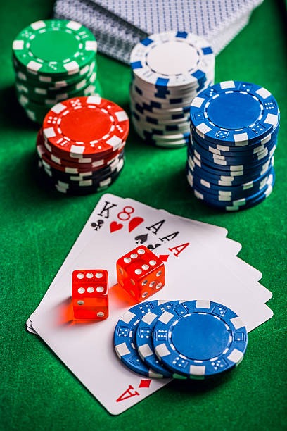 kasino mobile app interface showing sports betting and live casino options
